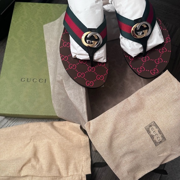 Kiki Gucci GG web Flip Flop - Picture 10 of 15